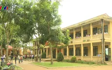 Hàng trăm học sinh "sống trong sợ hãi" vì trường xuống cấp