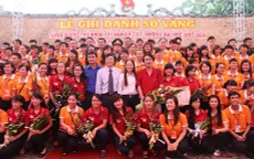 Hà Nội vinh danh, tuyển dụng các thủ khoa vào làm việc tại cơ quan thành phố