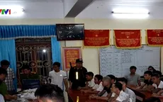 Ninh Bình: Triệt phá sới bạc lớn núp bóng trại chăn nuôi gà, thu giữ gần nửa tỷ đồng