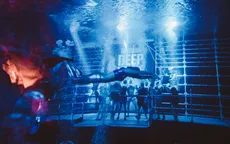 Kỳ thú sàn nhảy disco dưới nước