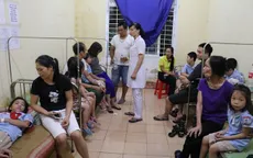Khoảng 100 học sinh nhập viện do nghi ngộ độc thực phẩm