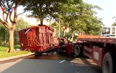 Bà Rịa - Vũng Tàu: Hai xe đầu kéo đâm nhau gây ùn tắc trong khu công nghiệp