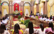 Gặp mặt các thầy, cô giáo tiêu biểu dạy học sinh khuyết tật toàn quốc