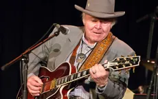 Biểu tượng nhạc đồng quê Roy Clark đã qua đời