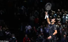 Novak Djokovic lần thứ 7 vào chung kết ATP Finals