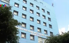 Ý kiến xung quanh việc miễn nhiệm Hiệu trưởng Đại học HUFLIT