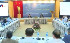 VCCI: 58% doanh nghiệp vẫn phải xin "giấy phép con"