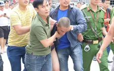 Người đàn ông nghi “ngáo đá” ném con từ tầng 3