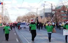 Cộng đồng người Việt tại Toronto tham gia Lễ diễn hành Santa Claus