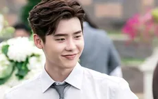 Tài khoản Instagram của Lee Jong Suk bị kẻ lạ mặt tấn công