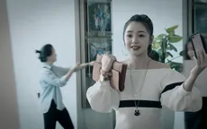 Mẹ ơi, bố đâu rồi? - Tập 14: Ly (Quỳnh Kool) phấn khích quá đà khi gặp Hoa hậu Đỗ Mỹ Linh