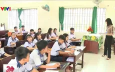 Hơn 1.400 giáo viên tại Cà Mau bất ngờ bị chấm dứt hợp đồng