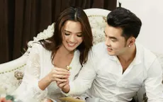 Cận cảnh tấm thiệp cưới "độc nhất vô nhị" của ca sĩ Ưng Hoàng Phúc và bà xã Kim Cương