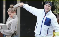Dễ thương chưa, Justin Bieber khiêu vũ với vợ trên đường phố