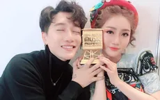 Chủ nhân hit "Người lạ ơi" nhận cúp MAMA