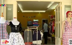 Giới trẻ TP.HCM chuộng mua sắm ở nhà kho ký gửi