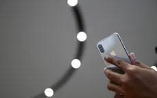 iPhone cứu sống 8 người trên Thái Bình Dương