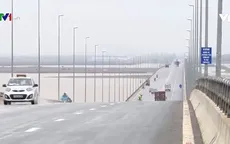 Tìm nguyên nhân trên mặt cầu Tân Vũ - Lạch Huyện có đinh