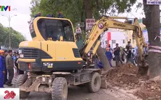Hà Nội chi hơn 100 tỷ đồng xén vỉa hè, dải phân cách để mở rộng đường