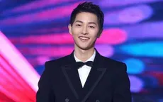 Song Joong Ki sẽ dẫn MAMA 2018 cùng Park Bo Gum và Jung Hae In