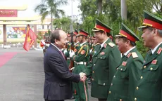Thủ tướng Nguyễn Xuân Phúc thăm, làm việc tại Quân khu 5