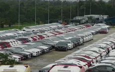Doanh số bán hàng toàn thị trường ô tô giảm trong mùa mua sắm cuối năm