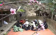 Sắc Xuân trên xóm người Dao