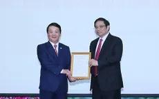 Trao quyết định Phó Bí thư Đảng đoàn Mặt trận Tổ quốc Việt Nam nhiệm kỳ 2014 - 2019