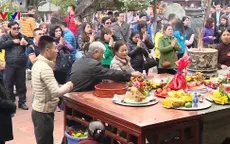 Lệch lạc văn hóa đi lễ chùa
