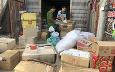 Cần Thơ: Phát hiện hàng trăm chai rượu ngoại, 1 tấn trà không rõ nguồn gốc