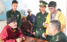 Cứu một người Mỹ gặp nạn trên Biển Đông