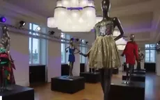 Bộ sưu tập độc đáo vinh danh nhà mốt Versace