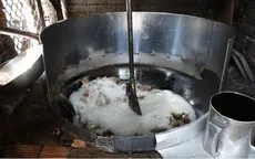 Bắt quả tang cơ sở chế biến mỡ bẩn tại Đồng Nai