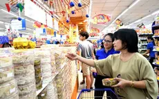 Siêu thị khuyến mãi nhiều mặt hàng dịp Tết ông Táo