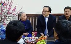 Lãnh đạo Đảng, Nhà nước thăm, tặng quà Tết cho gia đình chính sách, hộ nghèo