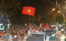 Cổ động viên cả nước vỡ òa niềm vui chiến thắng của U23 Việt Nam