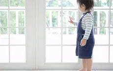 Nguy hiểm rình rập khi cha mẹ để trẻ một mình