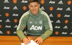 Marcos Rojo tiếp tục "mối tình" dài lâu với M.U