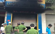 TP.HCM: Hỏa hoạn tại cửa hàng bán túi xách, 3 người thoát chết