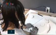 TP.HCM: Trẻ làm quà “handmade” với công nghệ vẽ 3D và máy in laser