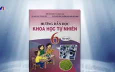 Sách giáo khoa theo định hướng phát triển năng lực