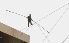 Thót tim với màn giữ thăng bằng trên dây giữa hai tòa nhà cao 29m