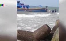 Bình Thuận: 2 tàu chìm tại cửa biển La Gi