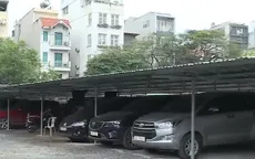 Tháo dỡ bãi xe không phép ở quận Đống Đa