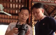 Người lưu giữ ký ức đình làng Việt