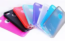 Nhiều sản phẩm ốp lưng điện thoại thông minh chứa các chất độc hại
