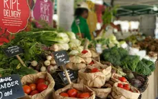 Chợ nông sản hữu cơ trên sa mạc