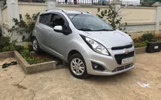 Yêu cầu xử lý nghiêm cô giáo lùi xe tông chết học sinh tại Sơn La
