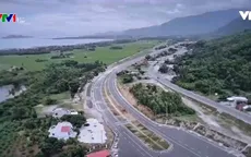 Vì sao chi phí làm 1 km đường ở Việt Nam cao gấp 2-3 lần so với nước ngoài?