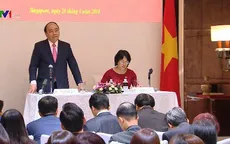 Thủ tướng gặp cộng đồng người Việt tại Singapore